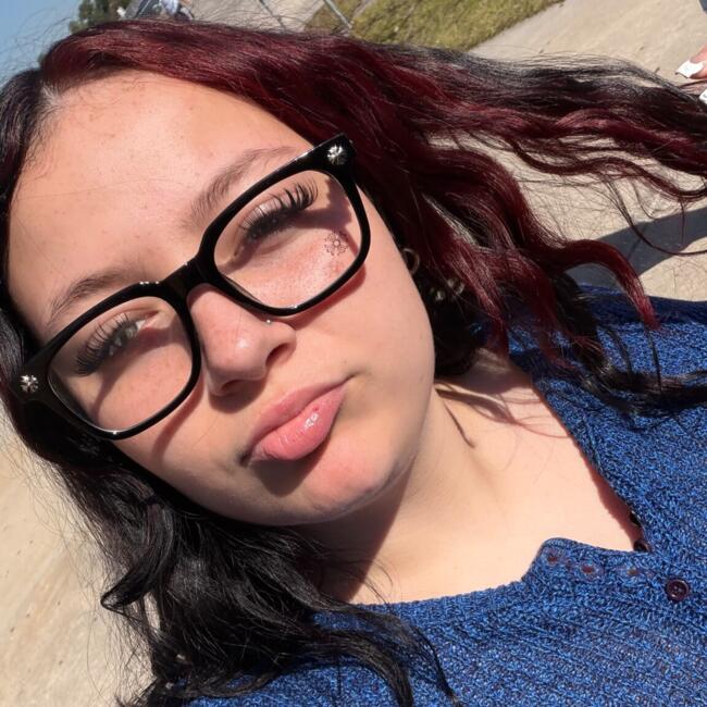 Babysitter in Jacksonville: Lyssa