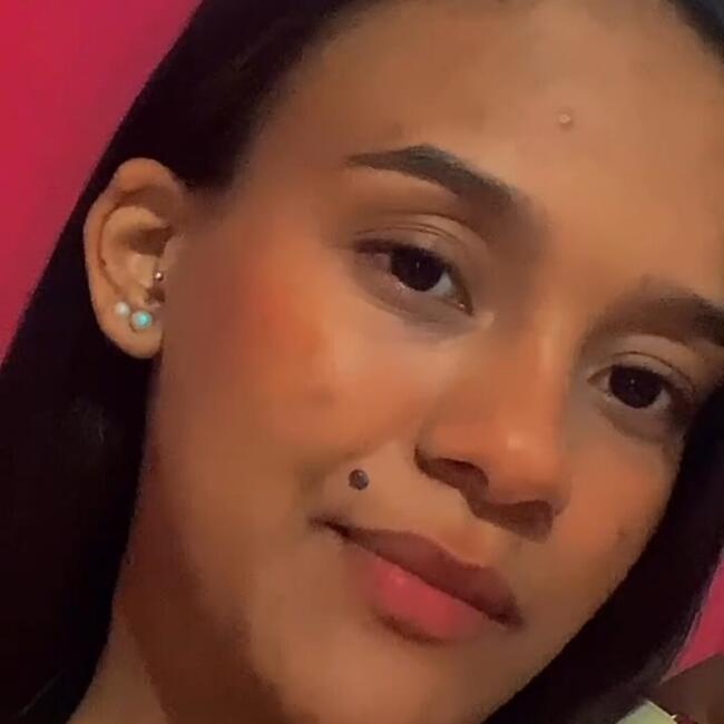 Babysitter in Magé: Raquel