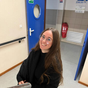 Babysitter in Marin: Mélina