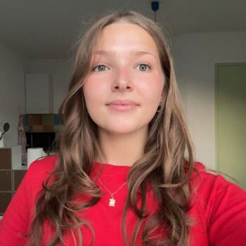 Babysitter in Albi: Assya