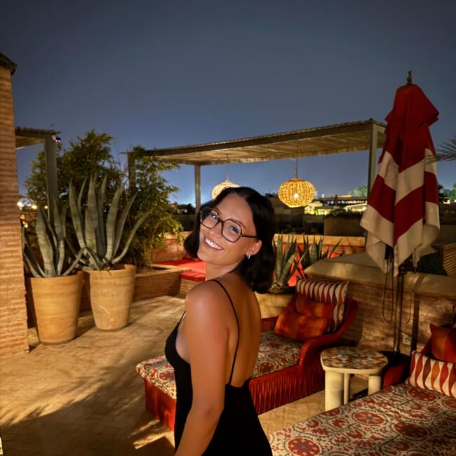 Детегледачка в София: Candice