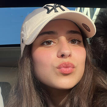 Babysitter in Barcelona: Yasmine