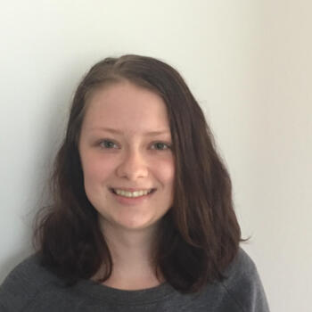 Babysitter in San Remo (New South Wales): Amy