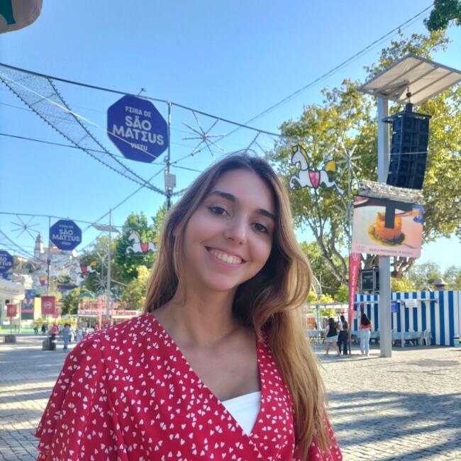 Babysitter in Sintra: Catarina