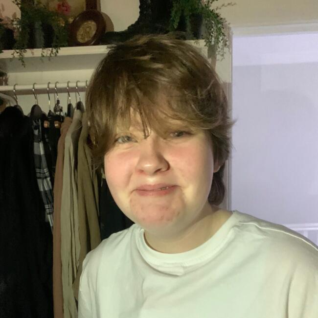 Babysitter in Harrow: Logan