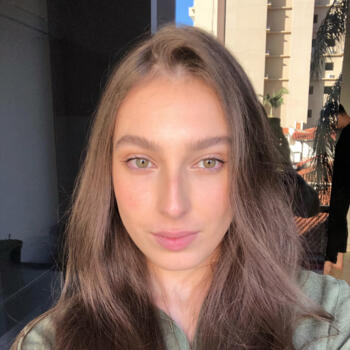 Babysitter in Blumenau: Eduarda