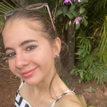 Babysitter in Asunción: Jazmín