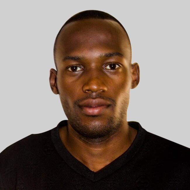 Nanny in Dar es Salaam: Mussa