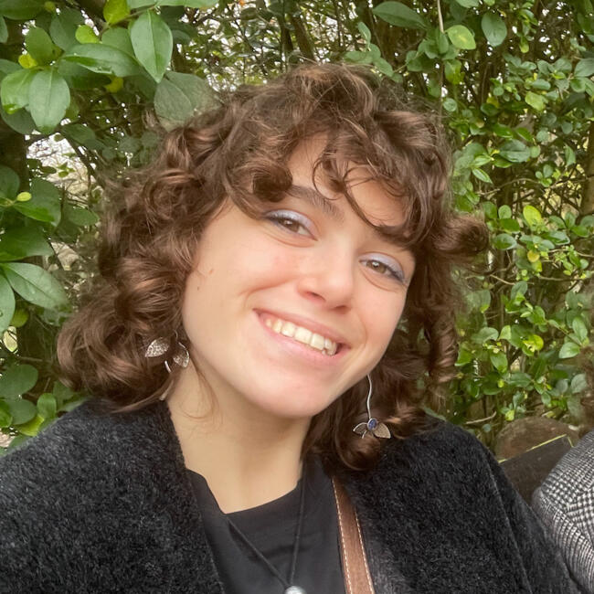 Babysitter in Ixelles-Elsene: Sofia