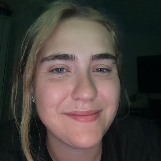 Babysitter in Tongeren: Jana