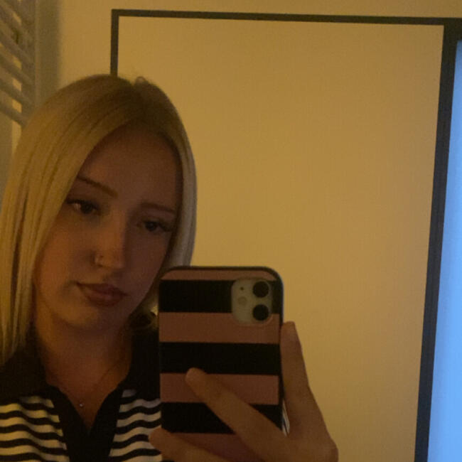 Babysitter in Mülheim: Josie