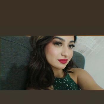 Babysitter in Genk: Andreeva