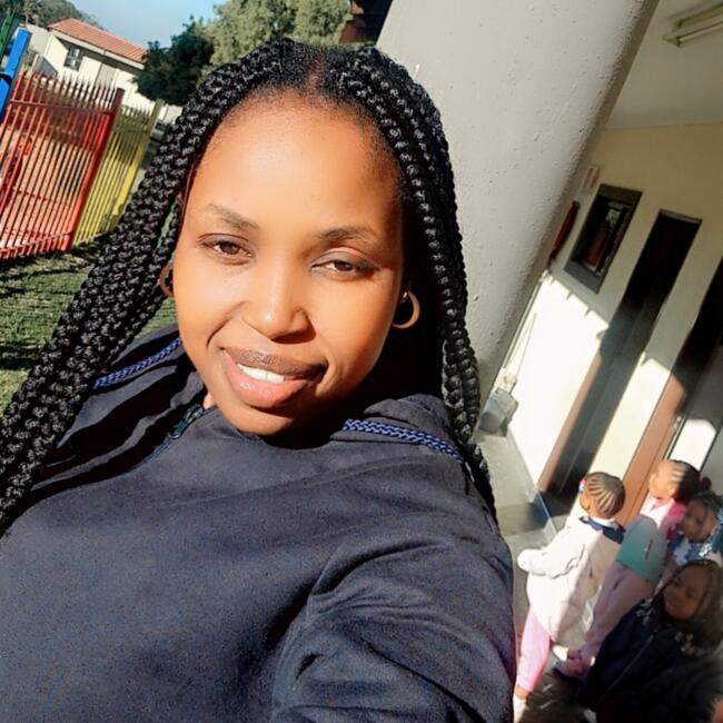 Babysitter in Midrand: Linda