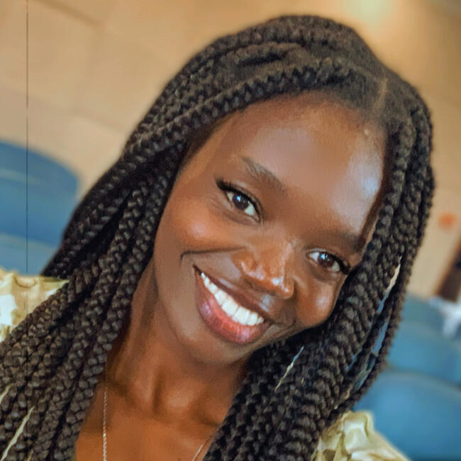 Babysitter em Aveiro: Micaela