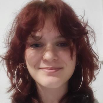 Babysitter in Christchurch: Kaydence