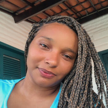 Babysitter in Eusébio: Raiane