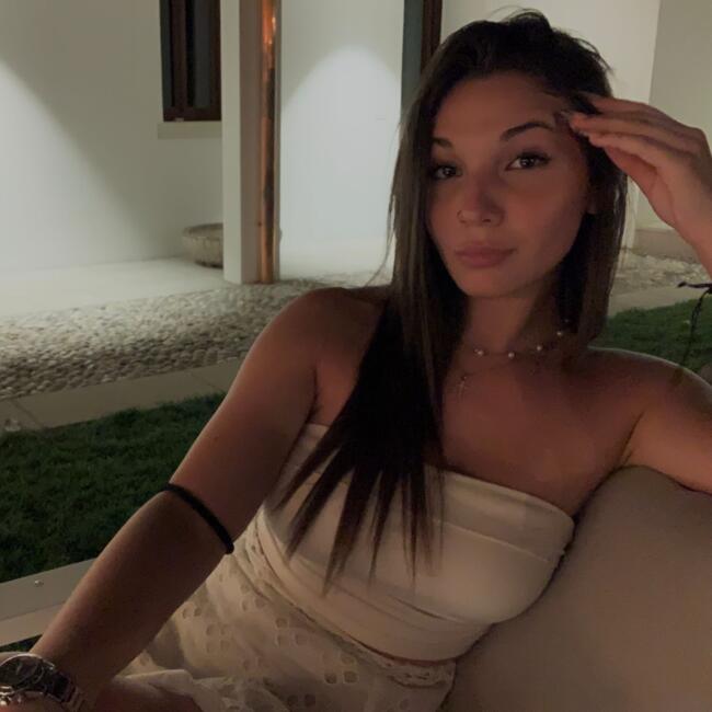 Babysitter in Desio: Alice