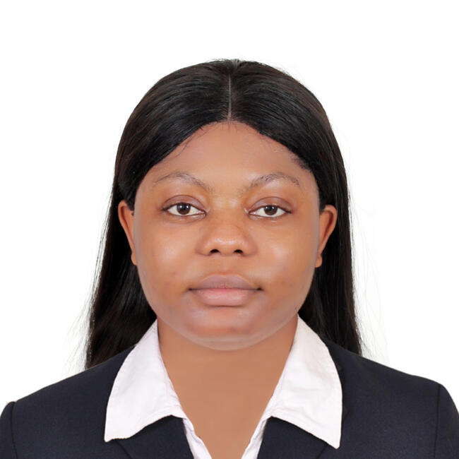 Babysitter in Vilnius: Larissa Tendongdack