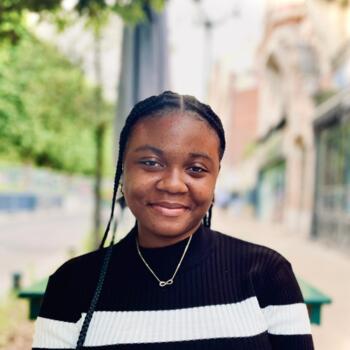 Babysitter in Bougival: Ilana