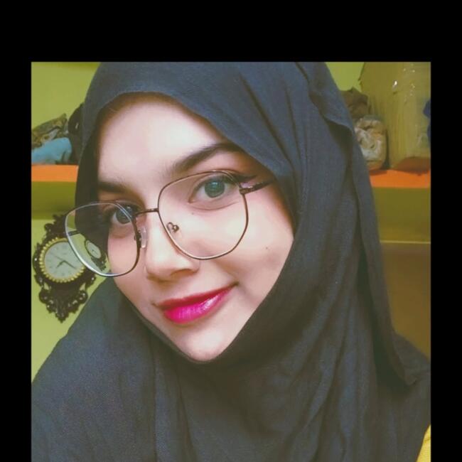 बंगलौर में बेबीसिटर: Afreen