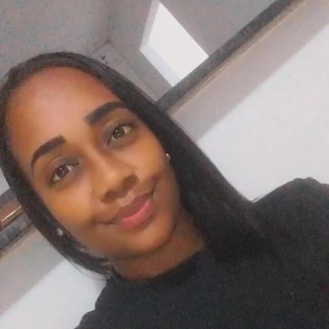 Babysitter in Salvador: Tainá