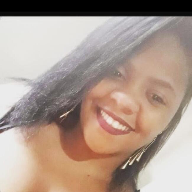 Babá em Piquete: Ana Carolina