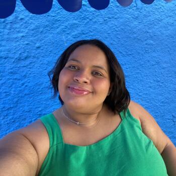Babysitter in Sorocaba: Thais Ribeiro