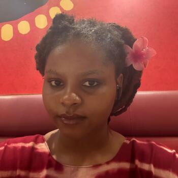 Babysitter in Mombasa: Sylvia