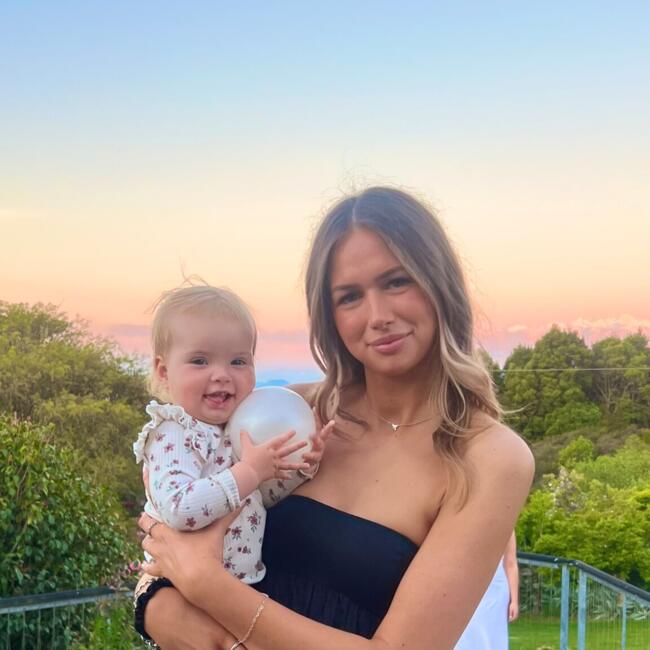 Babysitter in Christchurch: Kiana
