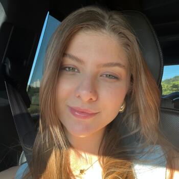 Babysitter in Camboriú: Kauany