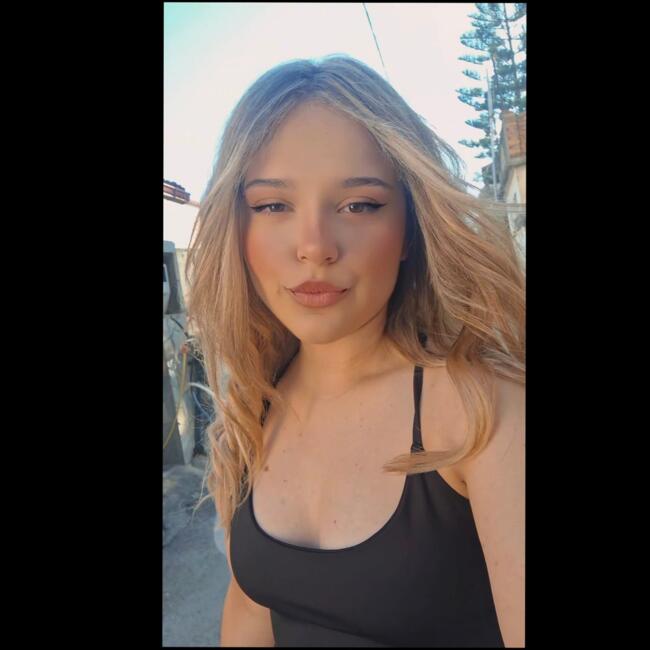 Babysitter στην περιοχή Σελιανίτικα: Athina