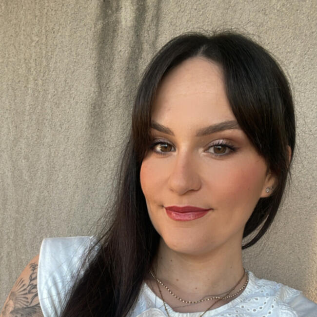 Babysitter in Cournon-d'Auvergne: Marlène