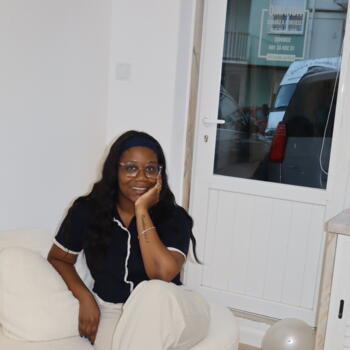 Babysitter em Lisboa: Aline