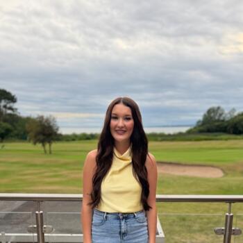 Babysitter in Antrim: Lucy