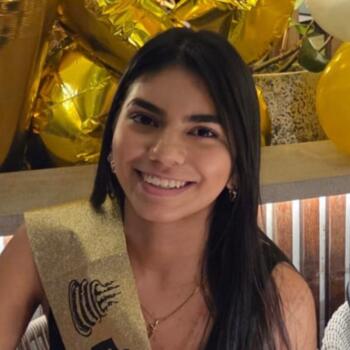 Babysitter in Ixelles-Elsene: Estefania