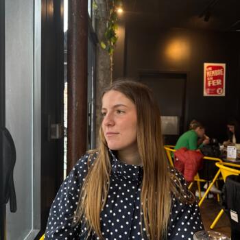 Babysitter Lyon: Lily