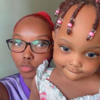 Babysitter in Kampala: Nteganyigwa