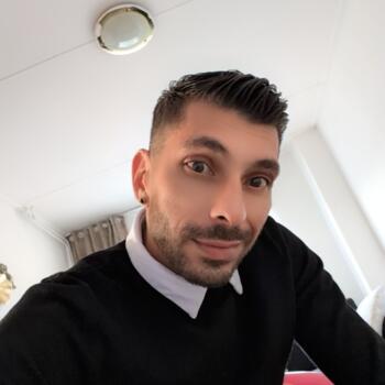 Parent Almelo: Aleko