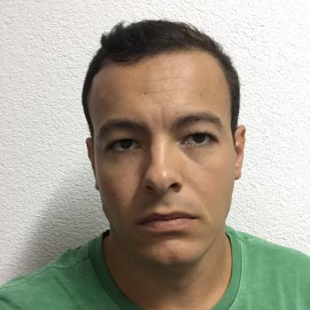 Empregos de babás em Blumenau: emprego de babá Luciano