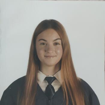 Babysitter in Las Cabezas de San Juan: Lucía