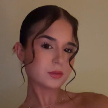 Babysitter in Matosinhos Municipality: Inês