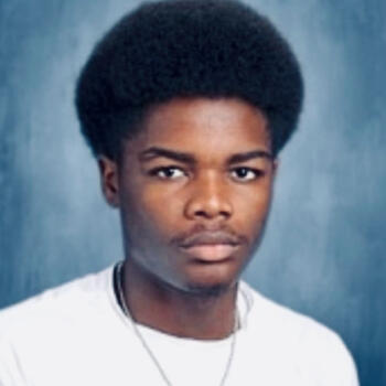 Babysitter Winnipeg: Mubeen