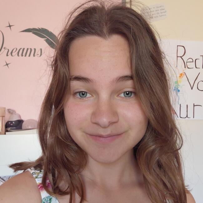 Babysitter in Mortagne-sur-Gironde: Alice