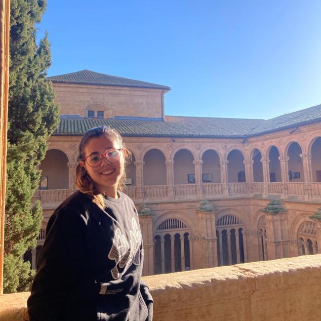 Babysitter in Almería: Yanira