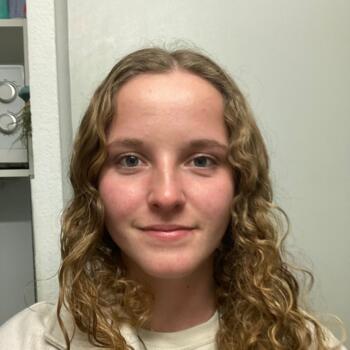 Babysitter in Montpellier: Liza