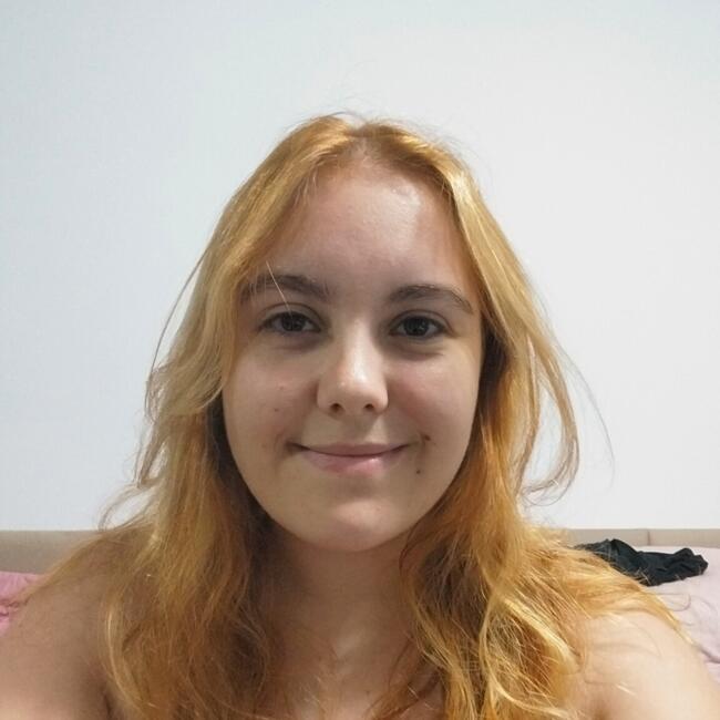 Babysitter in Porto Alegre: Marina