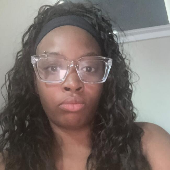 Babysitter in Vallejo: Kenya