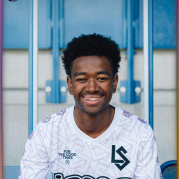 Babysitter a Losanna: Chow-Yun