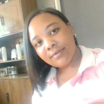 Babysitter Cape Town: Bianca