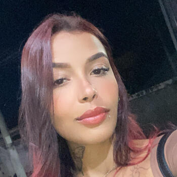 Babá São Gonçalo (São Gonçalo): Anna Beatriz